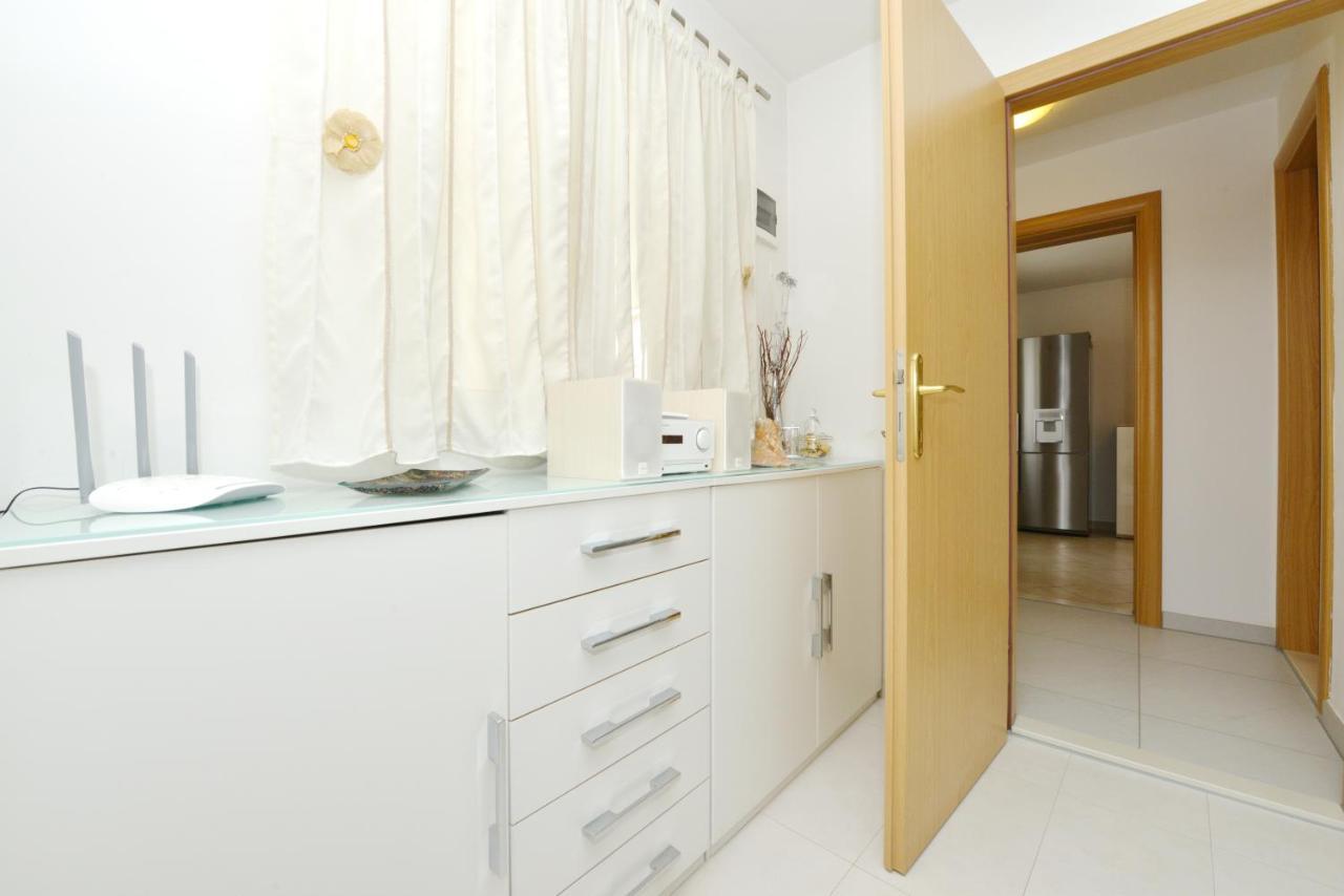 Lorena Apartment Zadar Exterior photo